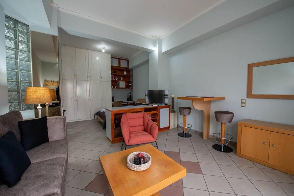Apartamento Art Of Urban Hospitality! Mytilíni Exterior foto